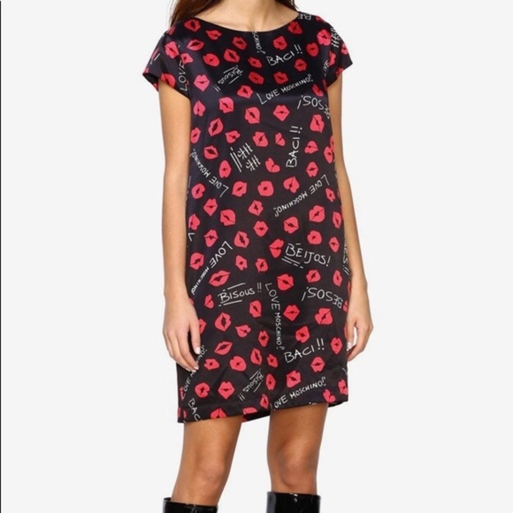 LOVE  MOSCHINO Kisses Dress